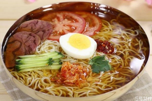 冷面的正宗做法,冷面做法大全 正宗 家常