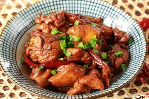 啤酒鸭的简单做法,啤酒鸭的家常做法