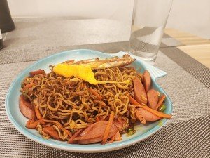 炒方便面有营养吗,炒方便面健康吗