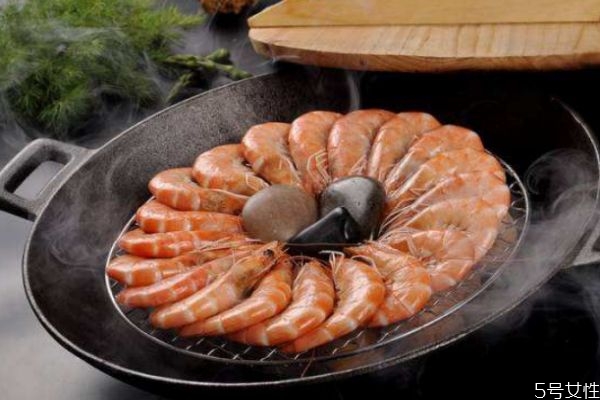 水煮基围虾要去虾线吗,煮熟的基围虾怎么去虾线