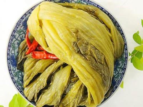 成包的酸菜用不用洗,酸菜包里的酸菜要洗吗