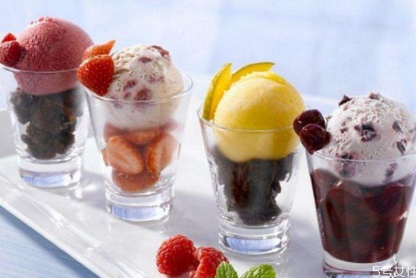 冰淇淋怎么保存,自制冰淇淋可以冷冻保存多久 冰淇淋怎么保存,自制冰淇淋可以冷冻保存多久