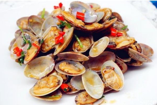 花甲焯水吗,花甲要不要用开水焯一下