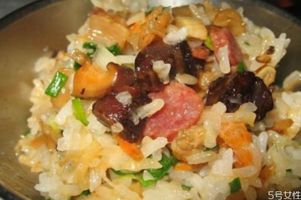 怎样煮糯米饭,糯米饭怎么做