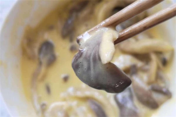 坐月子吃平菇会回奶吗,吃平菇会回奶吗