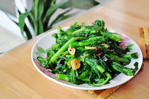 吃油菜要注意什么,吃油菜好吗