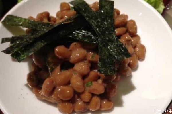 纳豆有什么功效和作用,纳豆的功效和作用禁忌每天吃多少