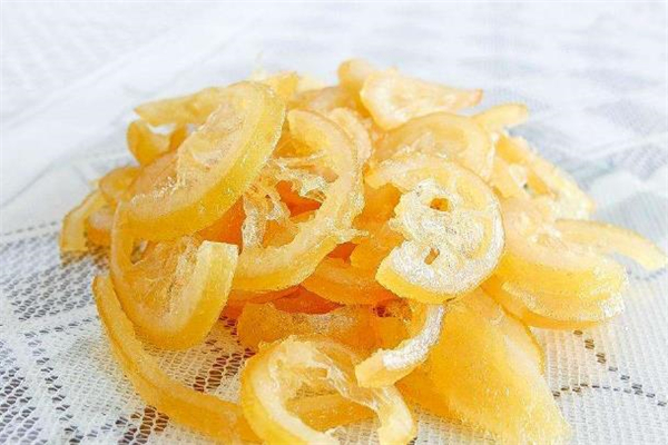 柠檬蜜饯可以泡水喝吗,柠檬蜜饯怎么吃