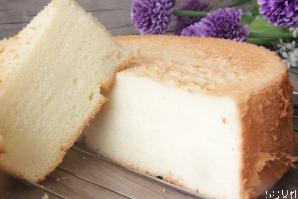自制蛋糕的注意事项,自制蛋糕的方法和步骤