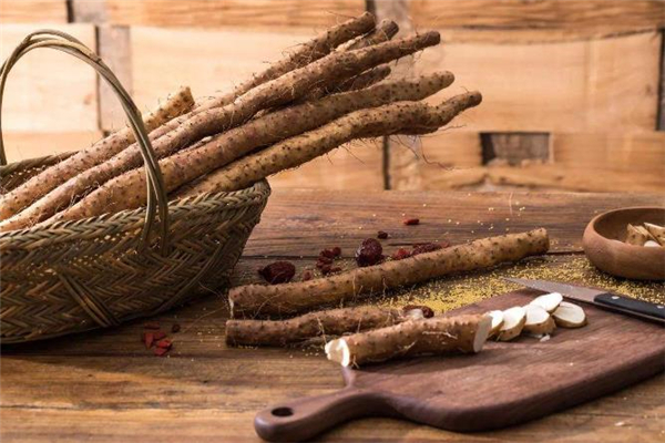 吃铁棍山药的好处和坏处,铁棍山药有什么好处 吃铁棍山药的好处和坏处,铁棍山药有什么好处