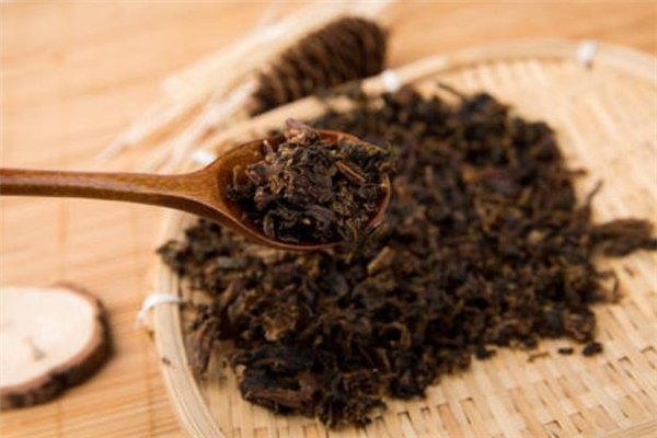 梅干菜有白色是发霉吗,梅干菜表面白色是发霉