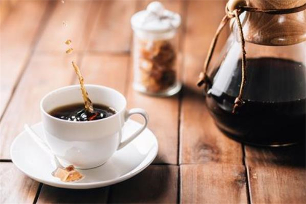 黑咖啡搭配什么好喝,黑咖啡搭配什么好喝不会长胖