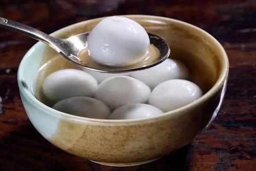 冻汤圆能直接炸吗,冰冻汤圆能不能炸