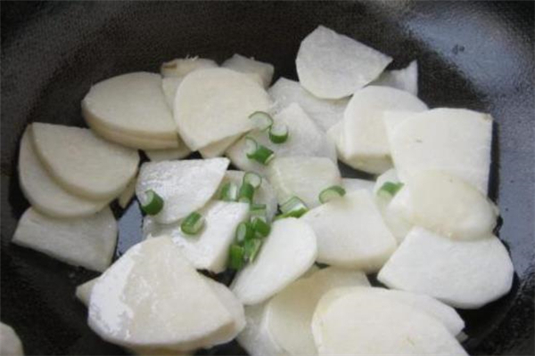 吃凉薯肚子疼怎么回事,吃完凉红薯肚子疼怎么办 吃凉薯肚子疼怎么回事,吃完凉红薯肚子疼怎么办