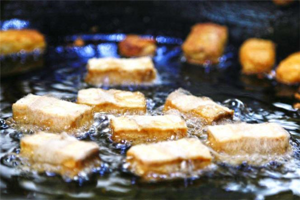 毛豆腐吃了会胖吗,毛豆吃多了会胖吗