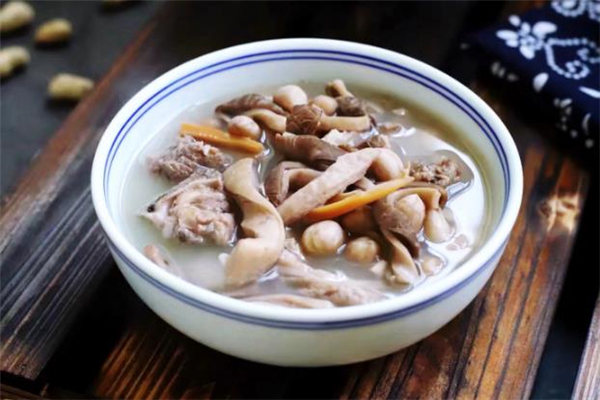 花生猪肚汤孕妇能喝吗,红枣花生猪肚汤孕妇能喝吗