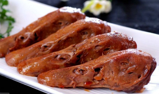 什么样的鸭头好吃,鸭头有什么好吃的 什么样的鸭头好吃,鸭头有什么好吃的