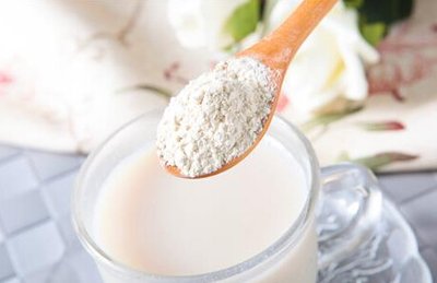 睡前能吃蛋白粉吗,蛋白粉睡前吃好吗 睡前能吃蛋白粉吗,蛋白粉睡前吃好吗