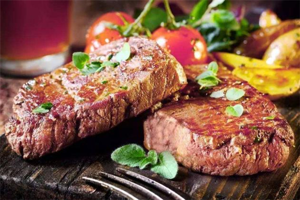 牛排怎么煎大火还是小火,煎牛排要用大火还是小火