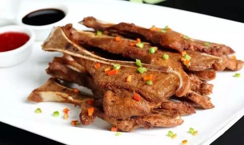 扇子骨的功效和作用,蒸扇子骨的做法大全