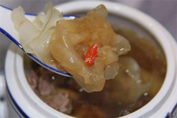 花胶响螺汤有什么功效,花胶响螺鸡汤