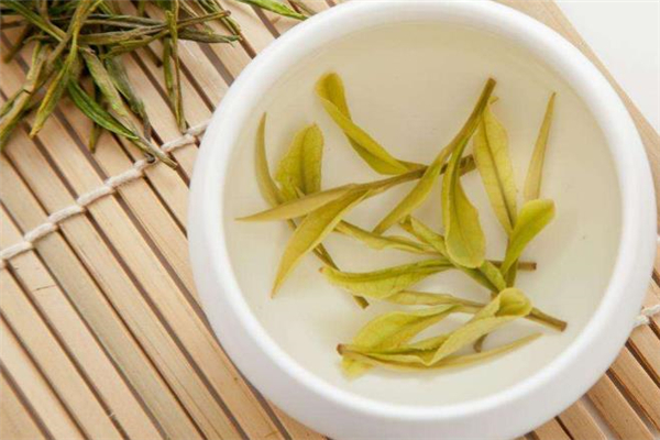 白茶有哪几种类型,老白茶的种类有哪些