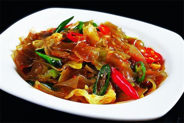 粉皮怎么做好吃凉拌,凉拌粉皮需要煮吗