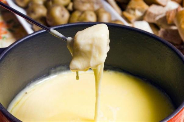 奶酪火锅用哪种奶酪,烤奶酪用的是哪种奶酪