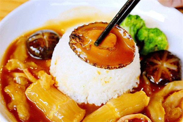 孕妇可以吃鲍鱼汁捞饭吗,鲍鱼汁捞饭正确的做法