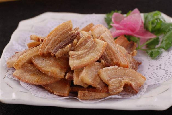 带皮的五花肉怎么炒好吃,带皮五花肉怎样炸才起泡