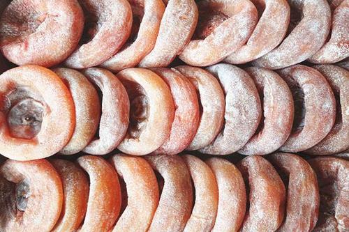 柿饼可以和燕麦一起吃吗?,燕窝和柿饼能一起吃吗