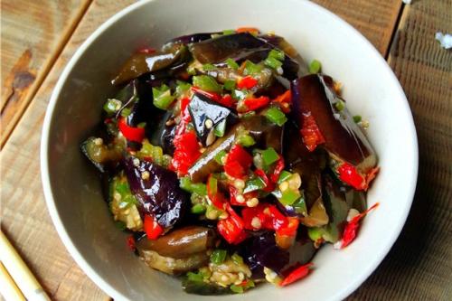 茄子芯发褐色是坏了吗,茄子芯变褐色