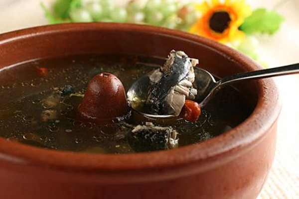 真正的乌鸡是什么样的,什么样的乌鸡好