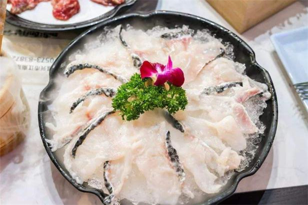 小孩子咳嗽可以吃黑鱼吗,感冒咳嗽可以吃黑鱼吗