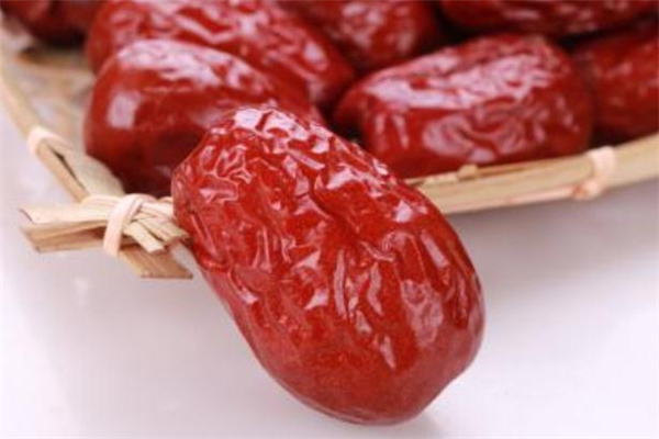 狗头枣一天能吃几个,狗头枣一天吃多少个