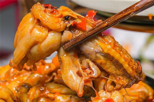 牛蛙什么人不能吃,牛蛙什么人不适合吃