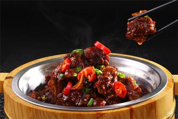 酱牛尾怎么做,牛尾怎么去味 酱牛尾怎么做,牛尾怎么去味