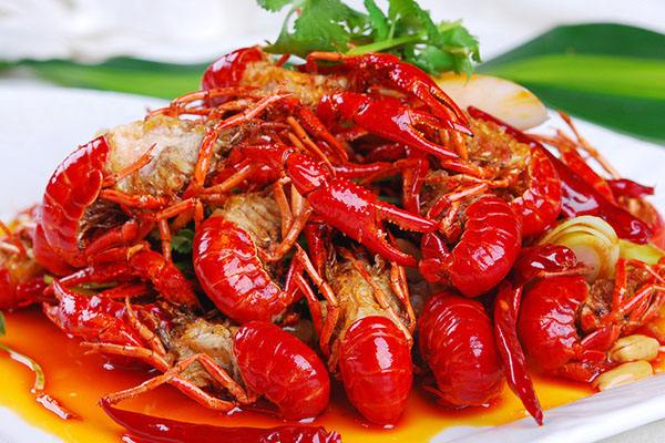 吃了小龙虾的头会怎样,龙虾能吃头嘛