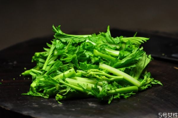 冲菜要怎么做,冲菜用什么菜做好