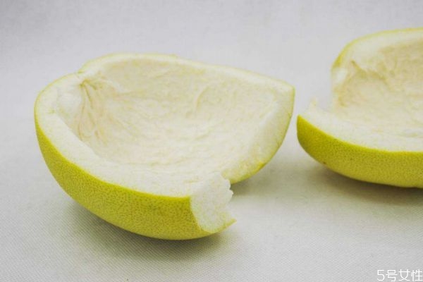 柚子皮有啥作用,柚子的皮的作用