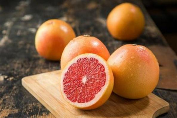 上火可以吃葡萄柚吗,葡萄柚子上火吗