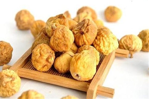 无花果干怎样泡水喝,无花果干可以直接泡水喝吗