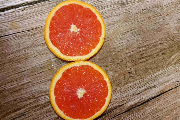 什么人不能吃血橙,吃血橙好吗