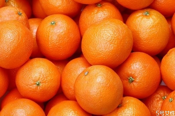 脐橙的挑选方法,脐橙选果的规格