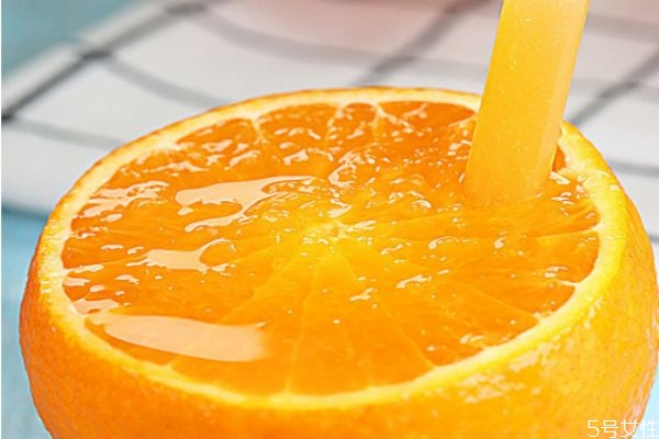 冰糖橙的特点及营养价值,正宗冰糖橙
