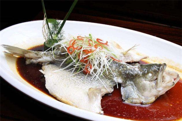 鲈鱼蒸出来很腥怎么办,鲈鱼怎么蒸不腥