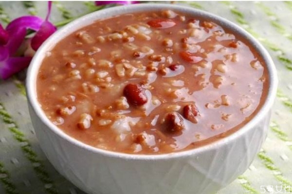 什么东西可以淡斑呢,啥东西可以祛斑