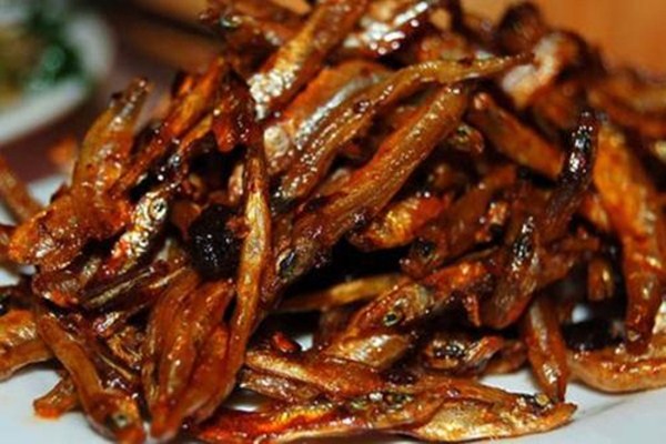 鱼干和什么一起做好吃,鱼干和什么一起煮好吃