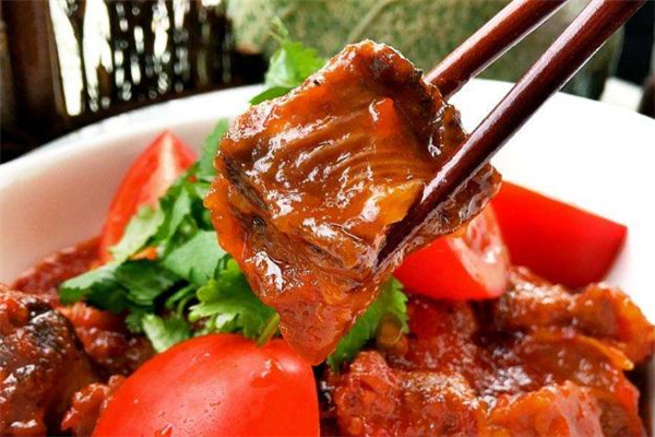 牛腩热量为什么那么高,牛腩热量为什么比牛肉高