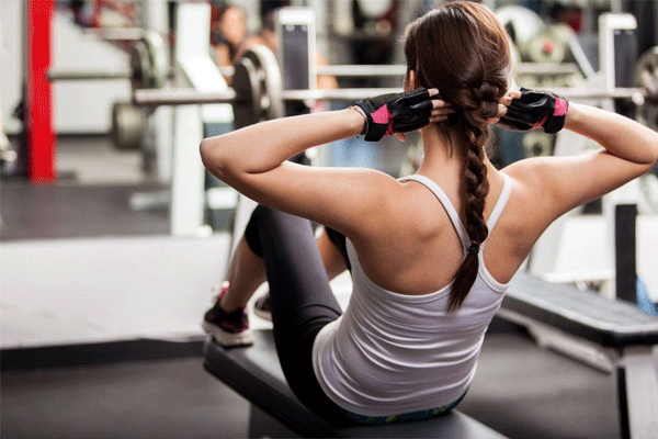 非训练日可以喝肌酸吗,健身要不要吃肌酸